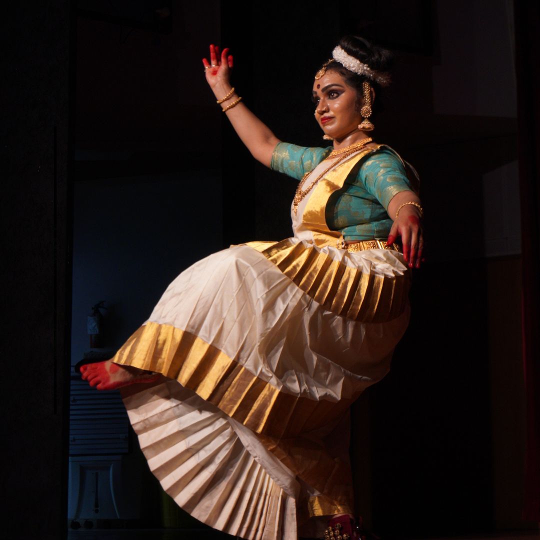 Bharatanatyam Full Course Online with Experienced Teachers