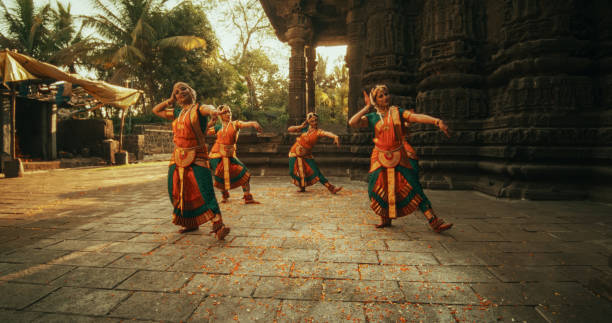 Best Bharatanatyam Online Classes in Chicago