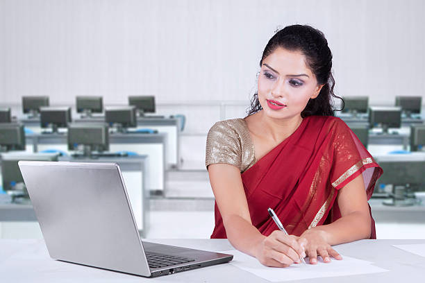 Top 5 Online Hindi Tutors Near Me in San Diego