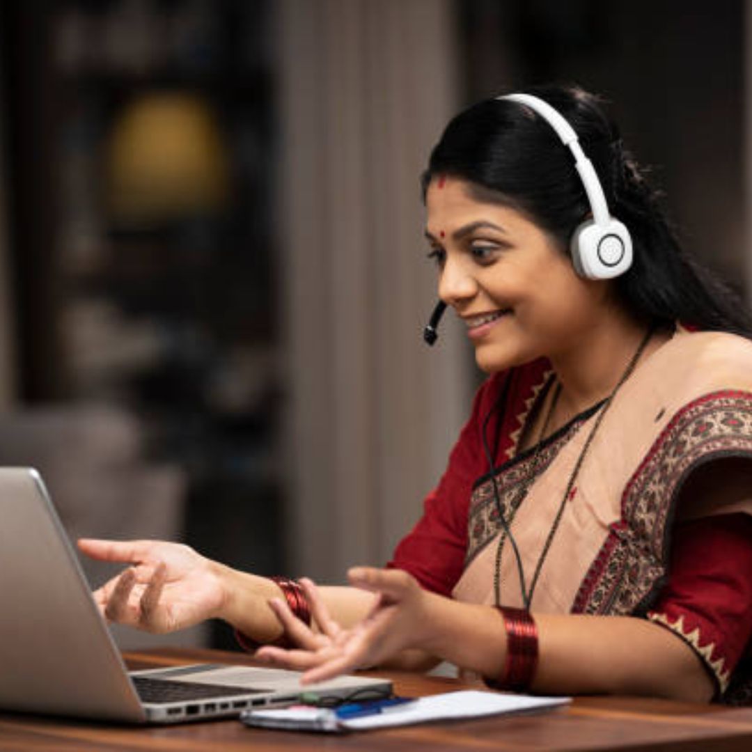 Top 3 Highest Rated Online Hindi Tutors in Adelaide