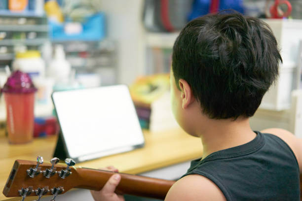 Guitar and Piano Classes Online in Houston Texas